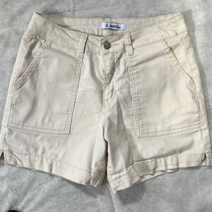 D Jeans Cream White Women's Size 4 Jean Shorts High Waisted Twill Utility